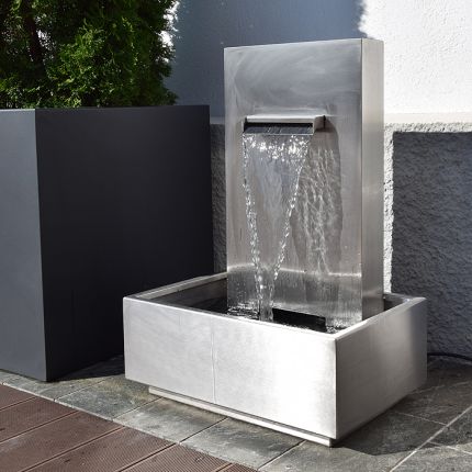 Terrassenbrunnen Edelstahl Wasserfall Aquafall 03